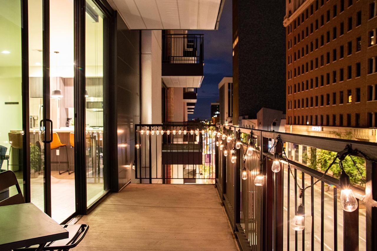 Luxe Insta-Worthy Retreat Located Downtown Appartamento Tucson Esterno foto